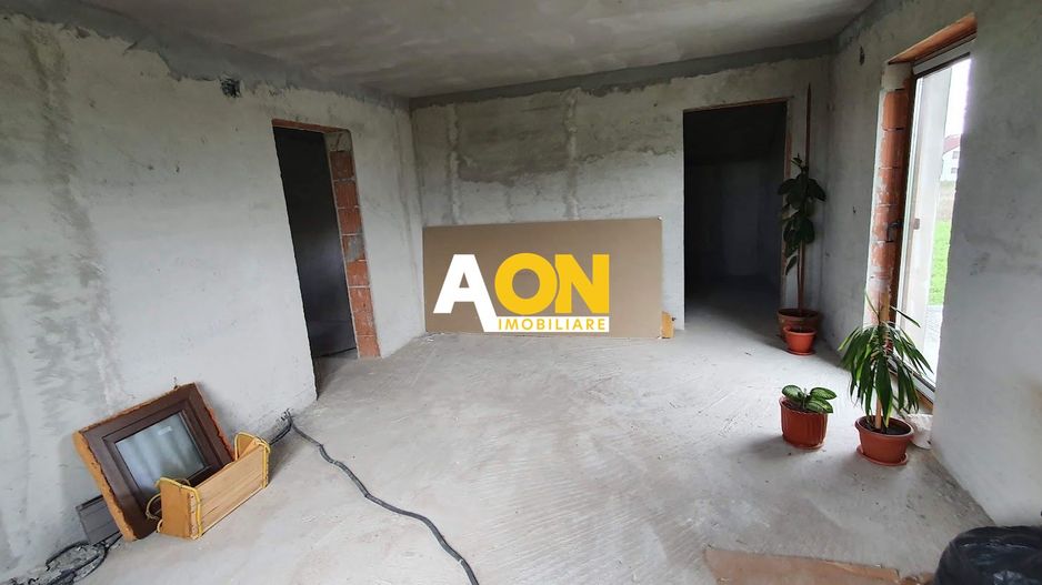 Casa semifinisata, 5 camere, 336 mp teren, cartier Orizont - Poză 10