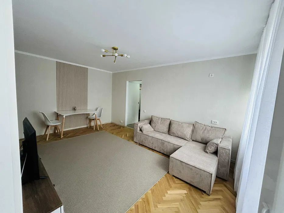 Apartament excelent cu doua camere Romancierilor, Drumul Taberei - Poză 2