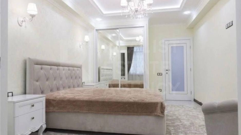Chirie, apartament 2 camere 90 mp, strada Melestiu, Centru - Poză 1
