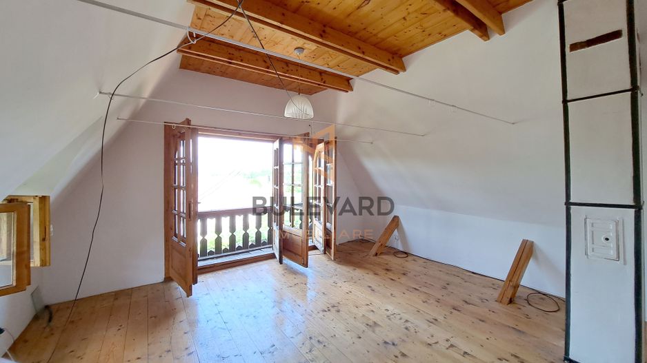 Casa individuala + teren 947 mp - Poză 2