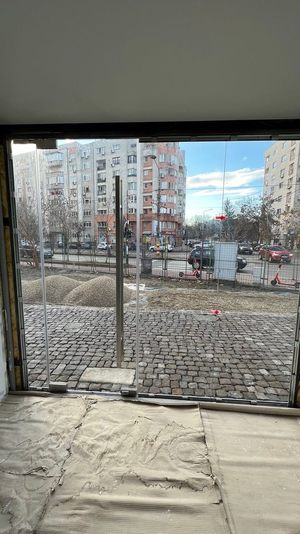 Inchirere spatii comerciale  Calea Calarasilor - Universitatea Hyperion - Poză 6