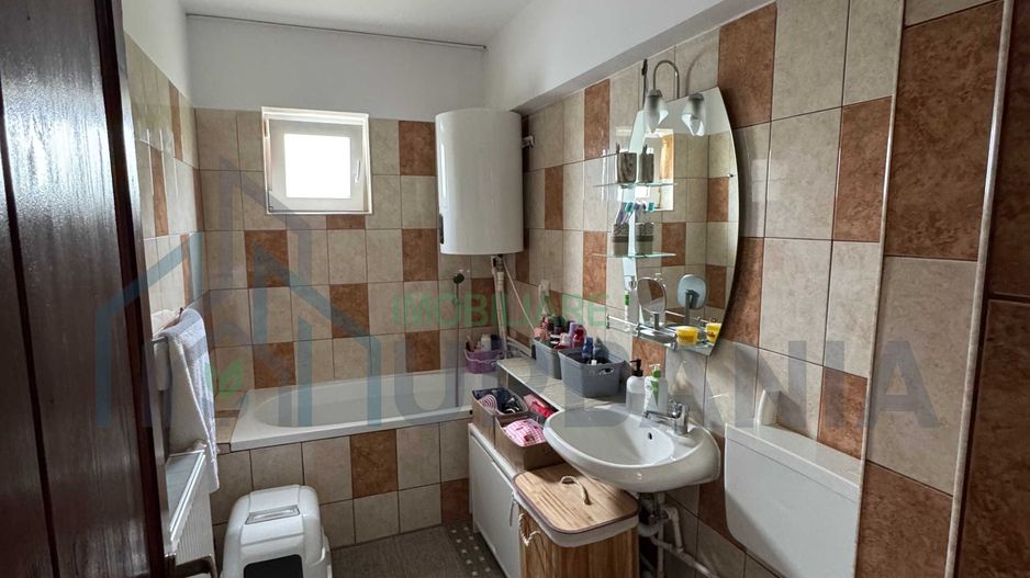 Apartament 3 camere, 60 mp, renovat recent, Vlădeni, Iași - Poză 5