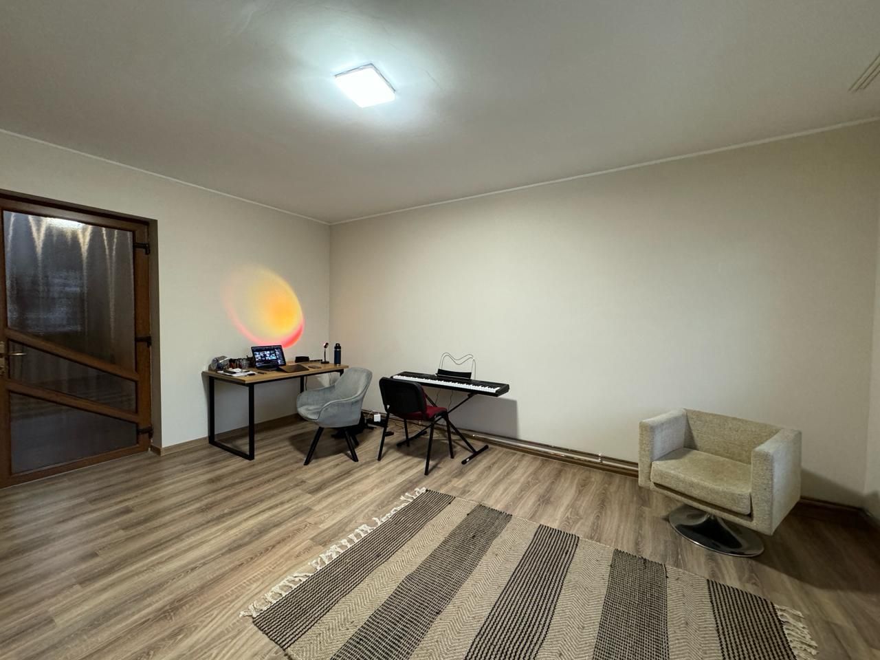 REȘEDINȚĂ EXCLUSIVISTĂ | 8 CAMERE | 4 BĂI | 2 LIVINGURI | TEREN 679 MP - Poză 3