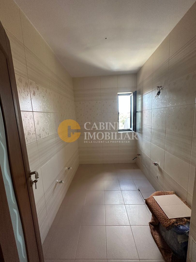 2 CAMERE DECOMANDAT - ETAJ INTERMEDIAR - VALEA LUPULUI - Poză 4