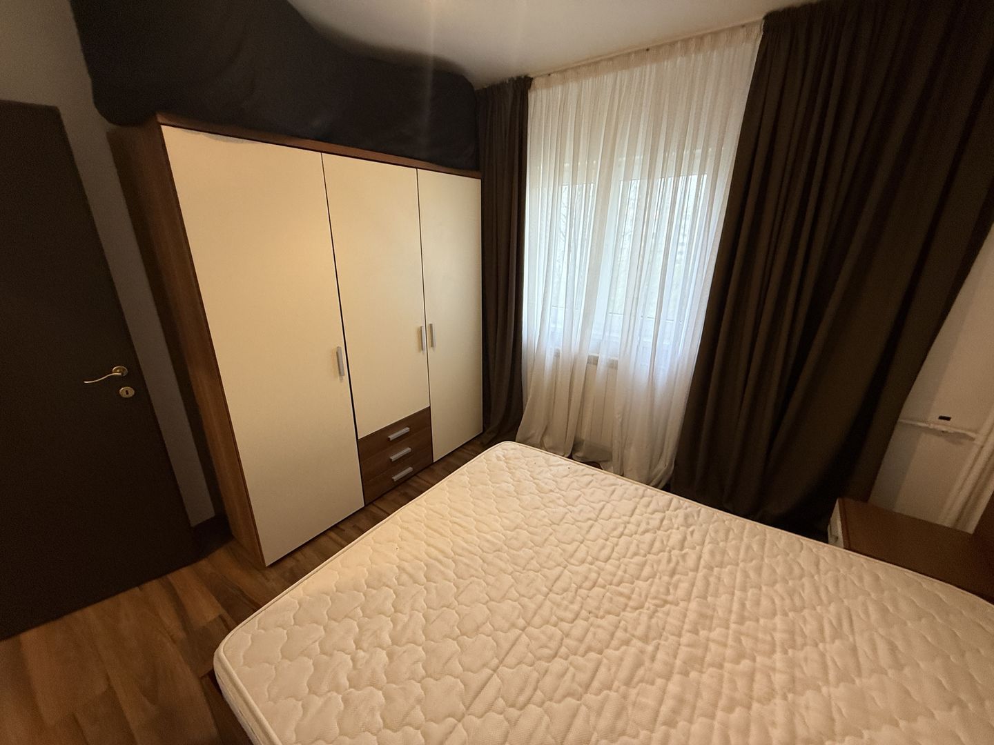 AP. 3 CAMERE- OBOR, PET-FRIENDLY, MOBILAT/UTILAT MODERN, CURAT - Poză 5