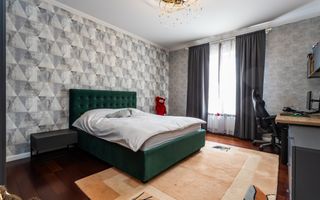 Chirie, casă, 3 nivele, 8 camere, str. Universității, Centru - Poză 9