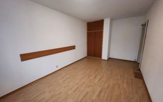 De vanzare apartament 3 camere, Cetate - Poză 6