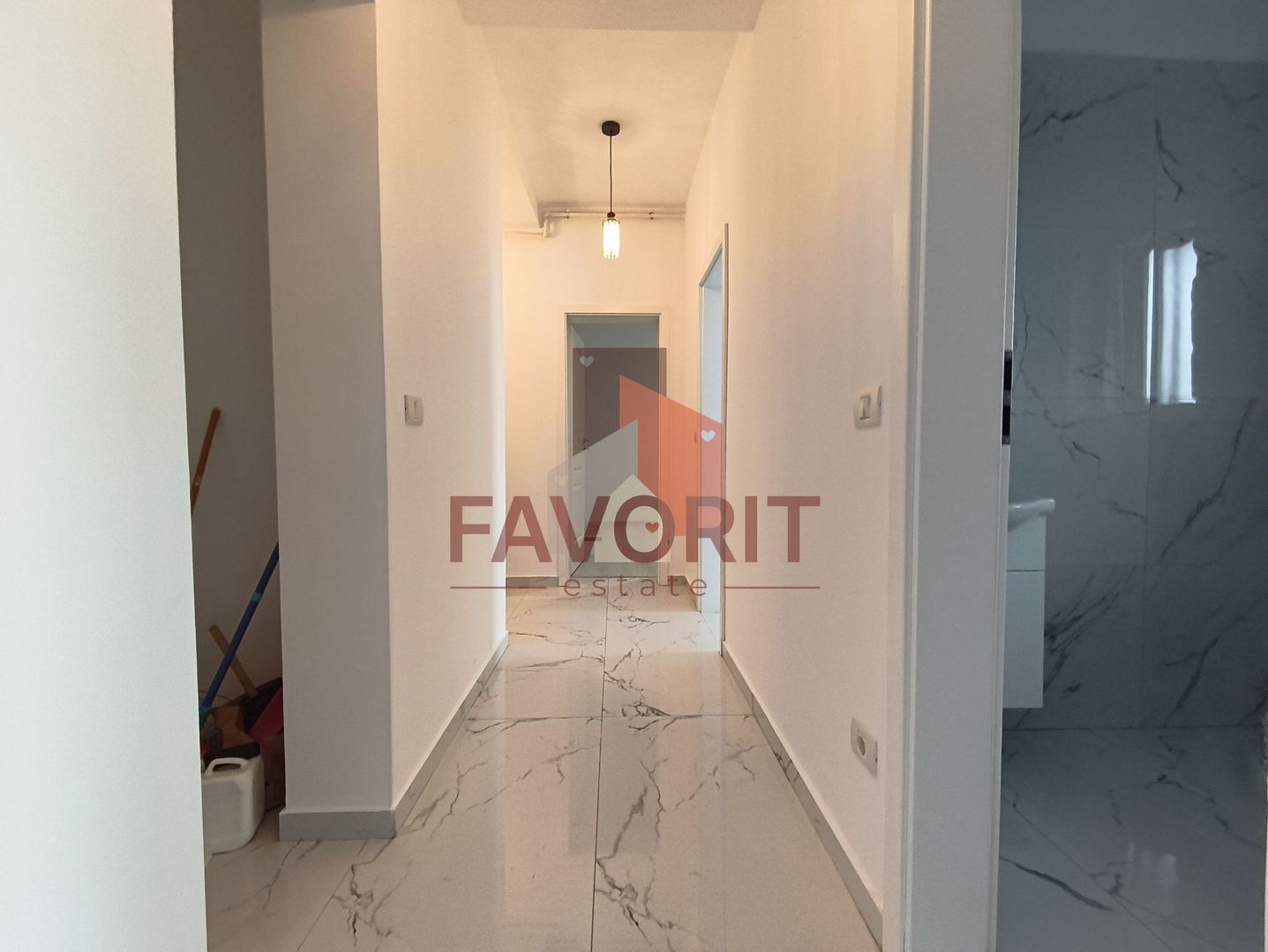 2 camere | parter | centrala proprie | 2 locuri de parcare | balcon | - Poză 3