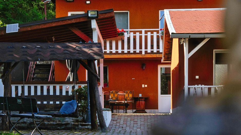 Casa in Feleacu, 1.582 mp teren intravilan. Se accepta schimburi. - Poză 12