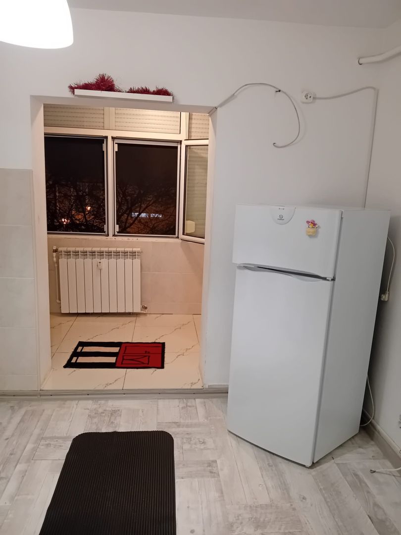 Apartament 3 camere decomandat – Etaj 1/4 – Mazepa 2 - Poză 11