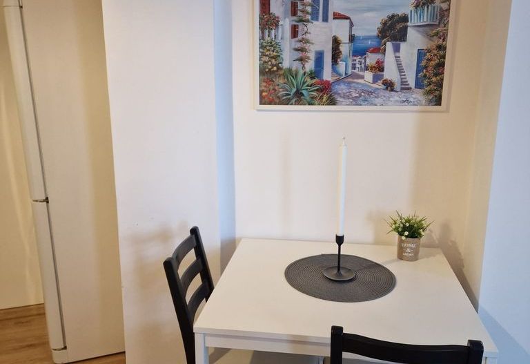 Apartament 2 camere Calea Victoriei, 60 mp, centrală proprie, 5 balcoane - Poză 9