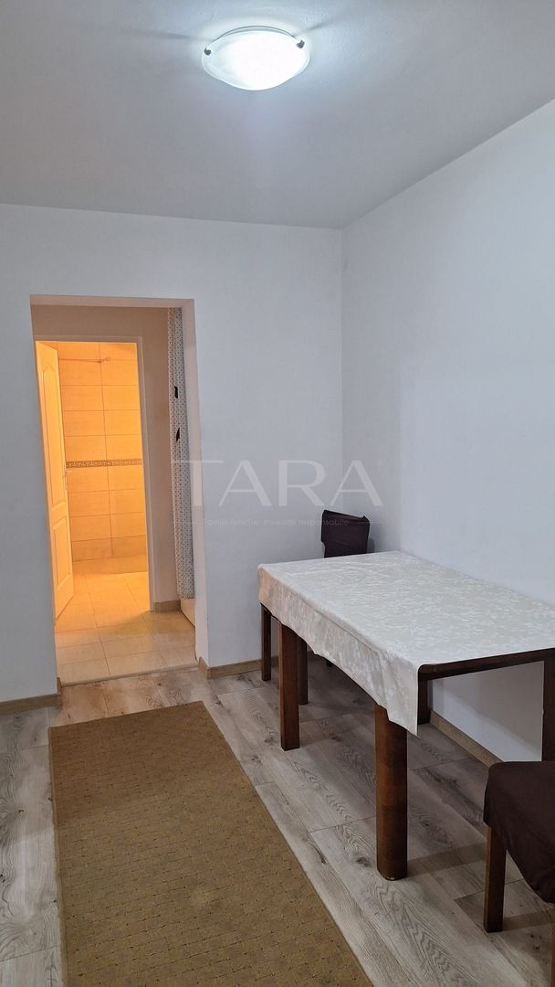 Apartament 2 camere, decomandat, zona Centrală - Poză 4