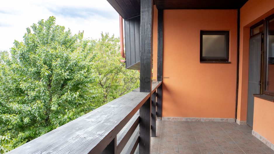 Vila spatioasa pt doua familii 10 camere Clinceni Monumentul Eroilor - Poză 28
