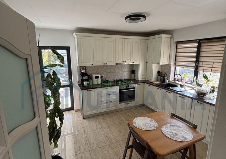 Casă nouă în Holboca, cartier Evelea Home - 3 camere, 118 mp construiți - Poză 6