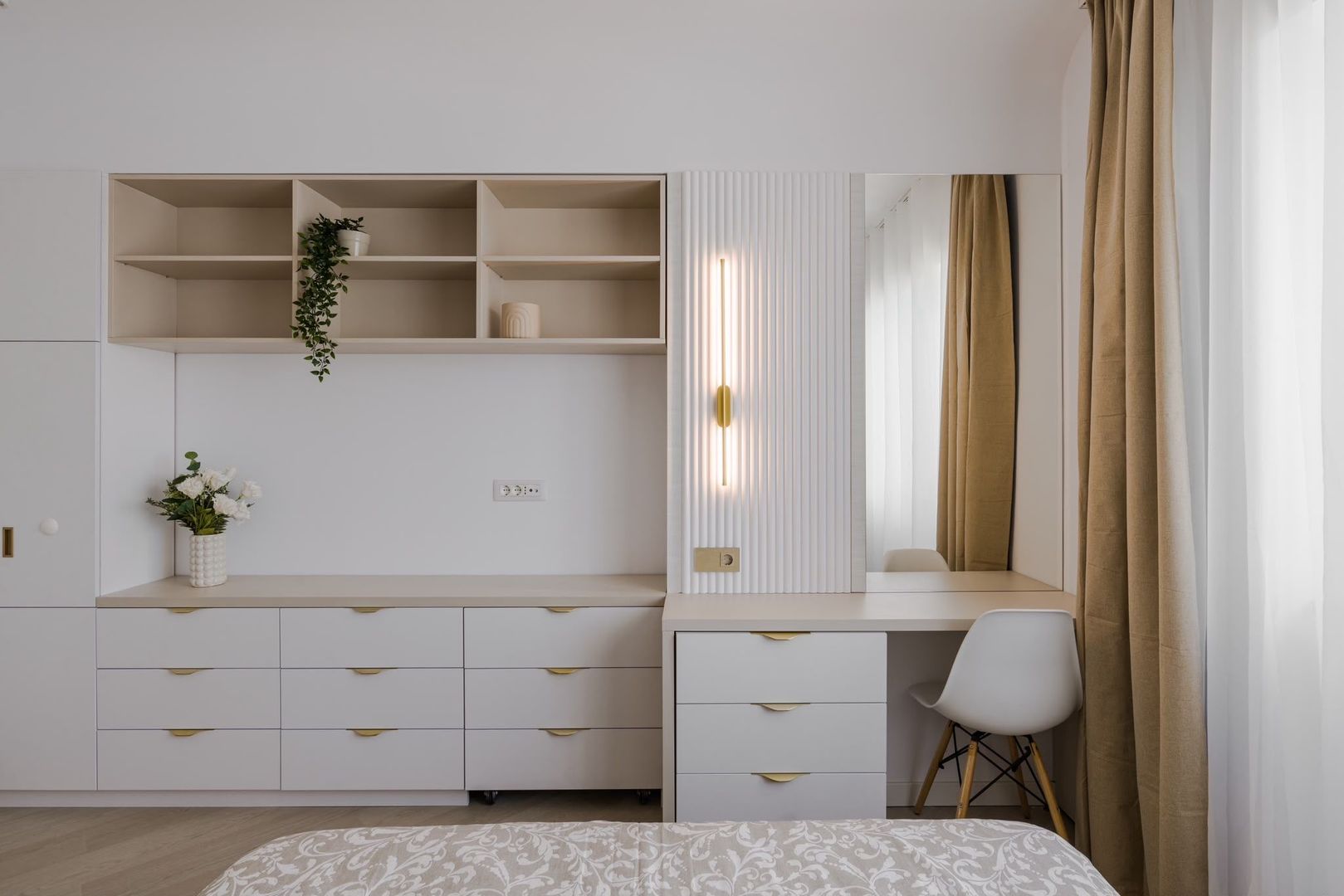 AP. 2 CAMERE- CORTINA NORTH, PARCARE INCLUSA, BOXA, CENTRALA PROPRIE - Poză 2