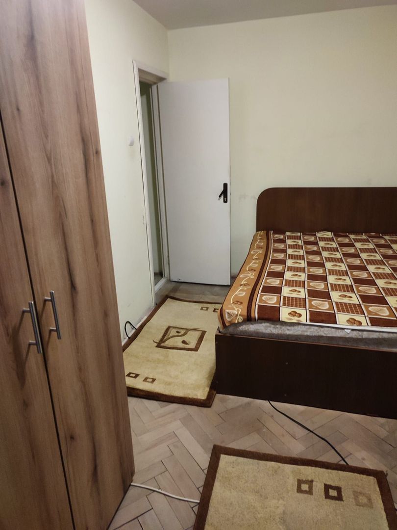 Apartament 3 camere de închiriat – Tomis Nord, Piața Cireșica - Poză 1