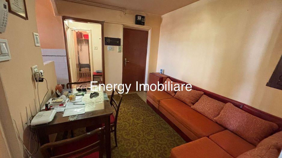 Apartament cu 2 camere, zona Gara Mare - Poză 1