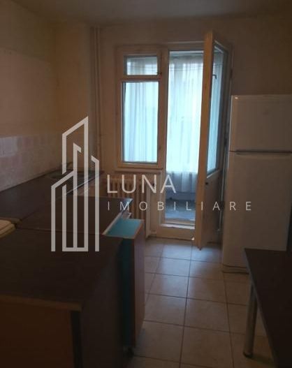 Apartament 2 camere | Str. Tudor Vladimirescu, potențial excelent - Poză 8