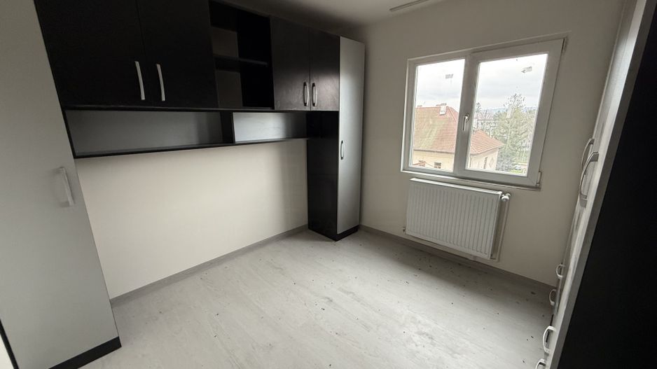 Apartament 2 camere | Zona Hurmuzachi | 23.500 EURO - Poză 2