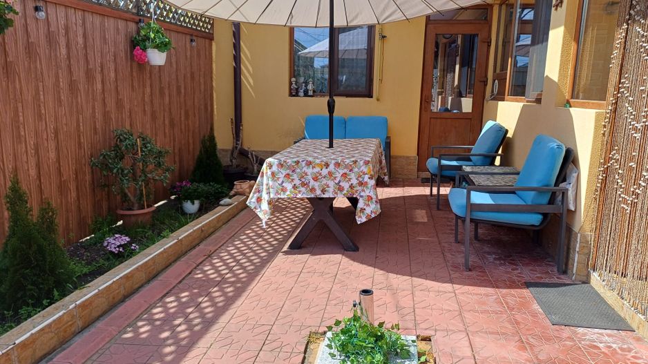 🏡 De vânzare – Casă în Galați, zona Cernat - Poză 2