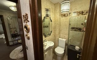 Apartament 3 camere în Iasi, zona centrală Palas - Poză 8