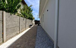 Locuinta individuala cu garaj- in stil mediteranean - Poză 26