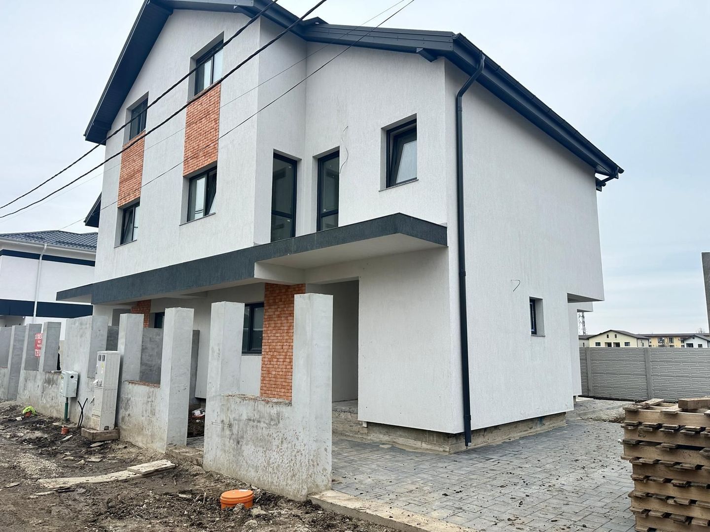 CASA DUPLEX BRAGADIRU, INCALZIRE PARDOSEALA, TEREN 200 MP, COMISION 0% - Poză 7