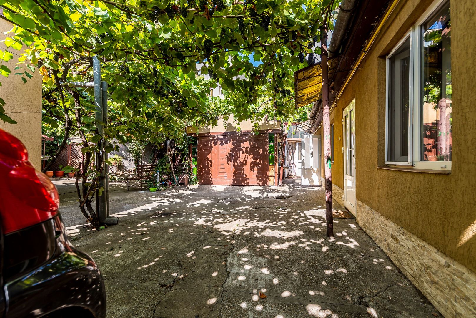 Casă în Vlaicu cu garaj și teren de 376 mp, Arad - Poză 13