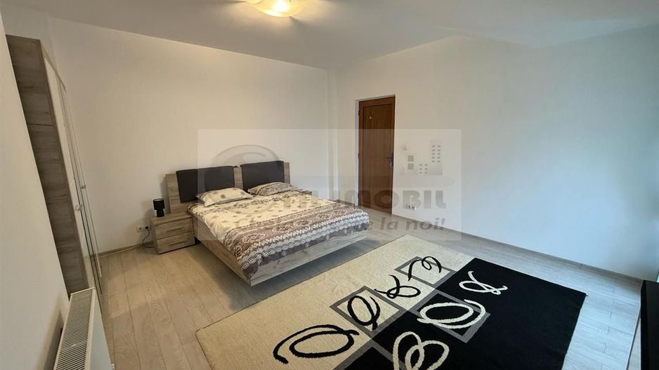 Vila 3 Camere- Zona Bucium- 850 euro - Poză 3