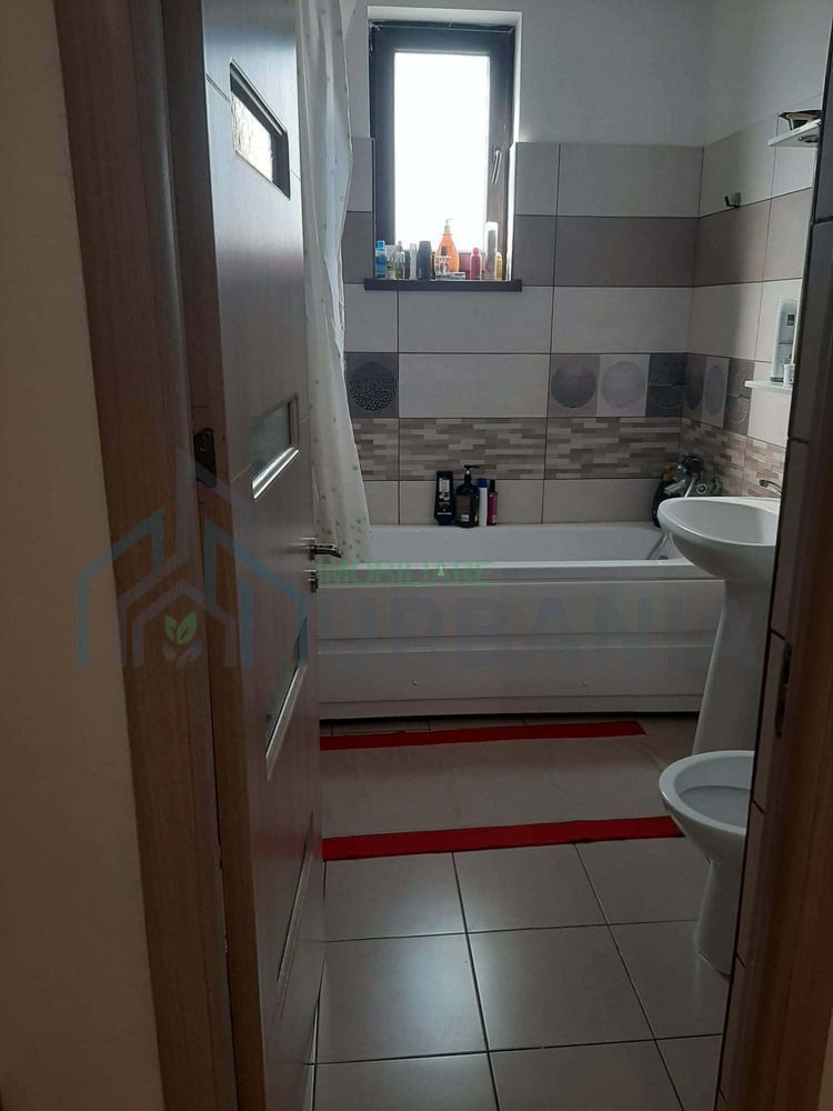 Apartament modern de vânzare în Horpaz – Strada Principală - Poză 2