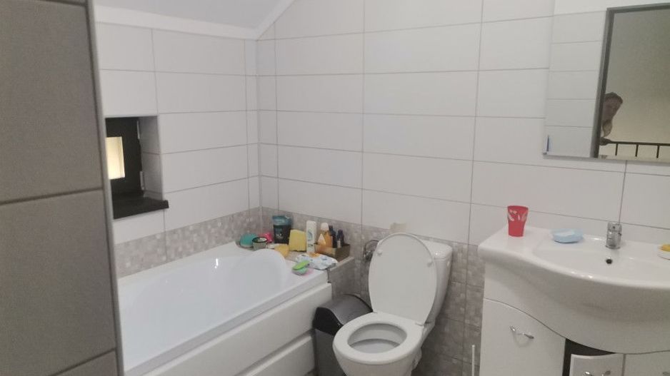 Inchiriere vila moderna zona Auchan Gavana - Poză 5