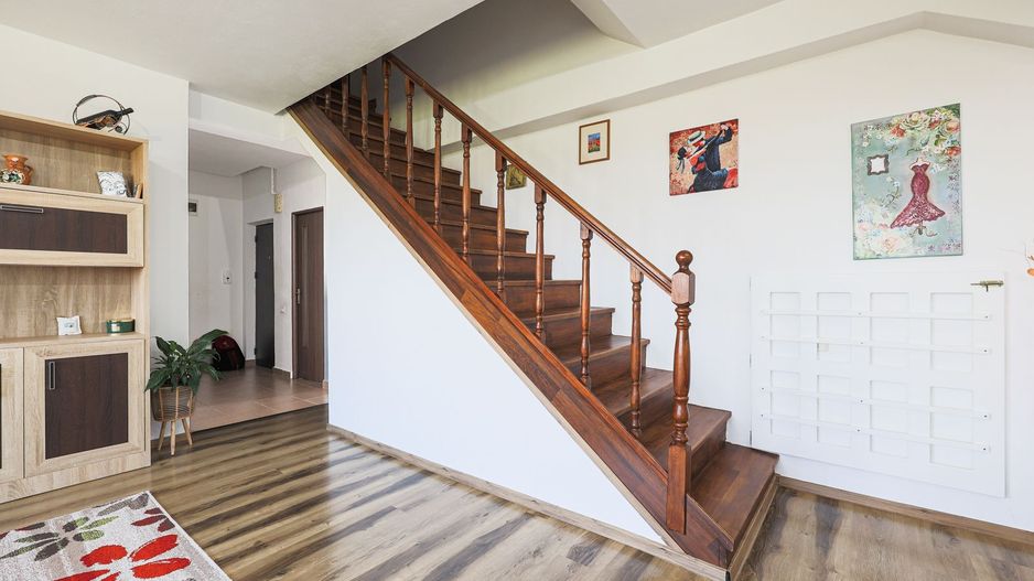 Pret redus Apartament cu scara interioara in bloc nou Comision 0 - Poză 3