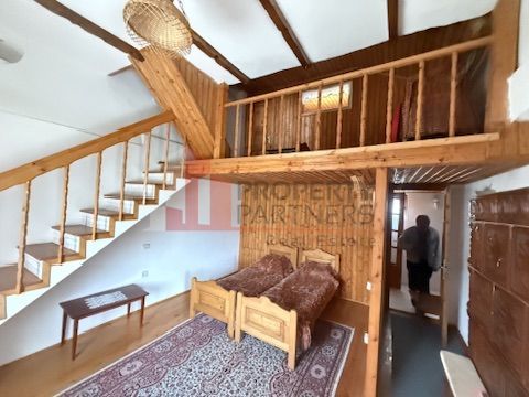 PROPIETAR URGENT Casa duplex BRAN arpox 300m utili, 1300mp teren - 2 case la pret de 1 apartament !! - Poză 13