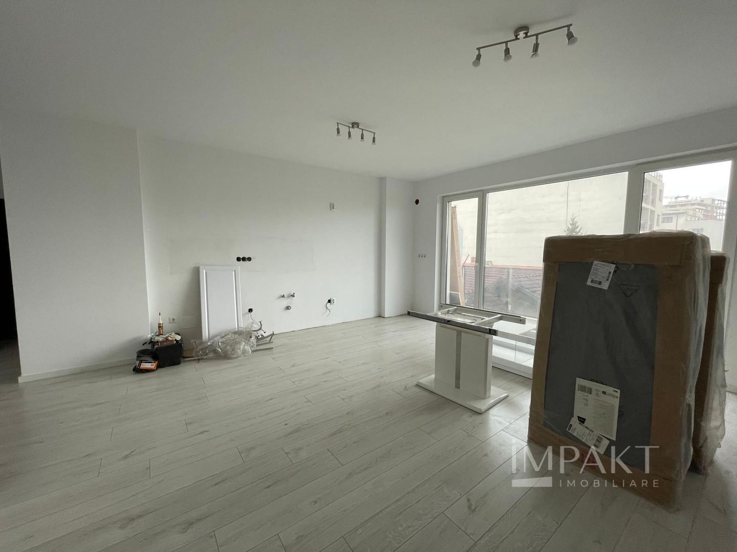 Apartament 3 camere zona Mărăști/Bulgaria cu parcare inclusă - Poză 2