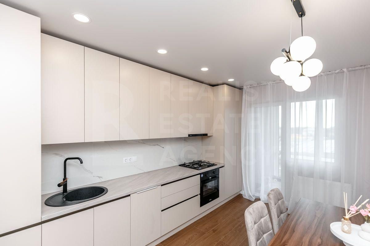 Vânzare, apartament, 3 camere, strada Băcioii Noi, Botanica - Poză 1