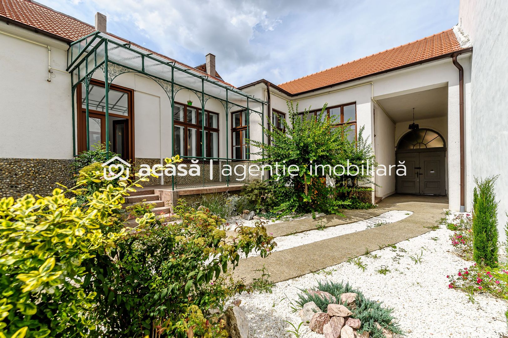 ÎNCHIRIAT Oportunitate Unică pentru Afacerea Ta în Centrul Orașului! - Poză 9