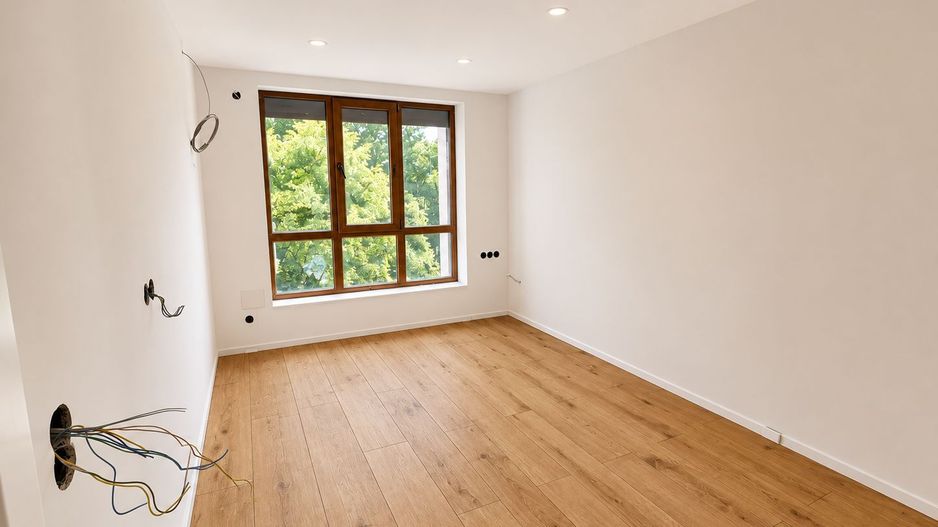 # Apartament renovat integral, Satu Mare zonă centrală, etaj 3/4 - Poză 3