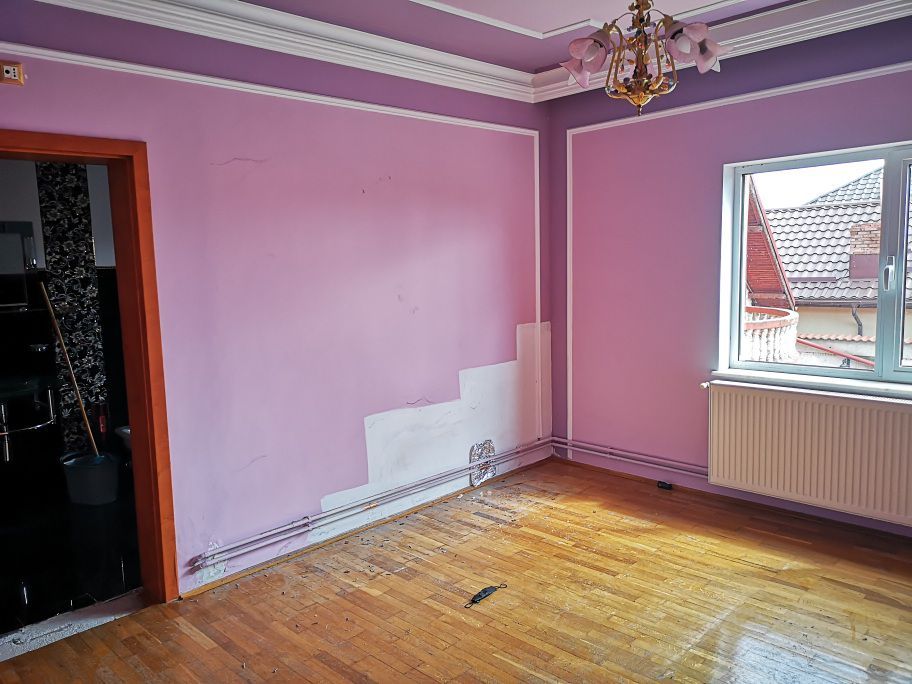 Casa si teren Lunguletu - Poză 8