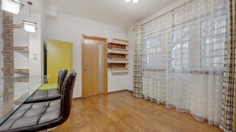 2 Apartamente  in Vila 5 Cam Metrou Basarab Gara de Nord - Poză 10