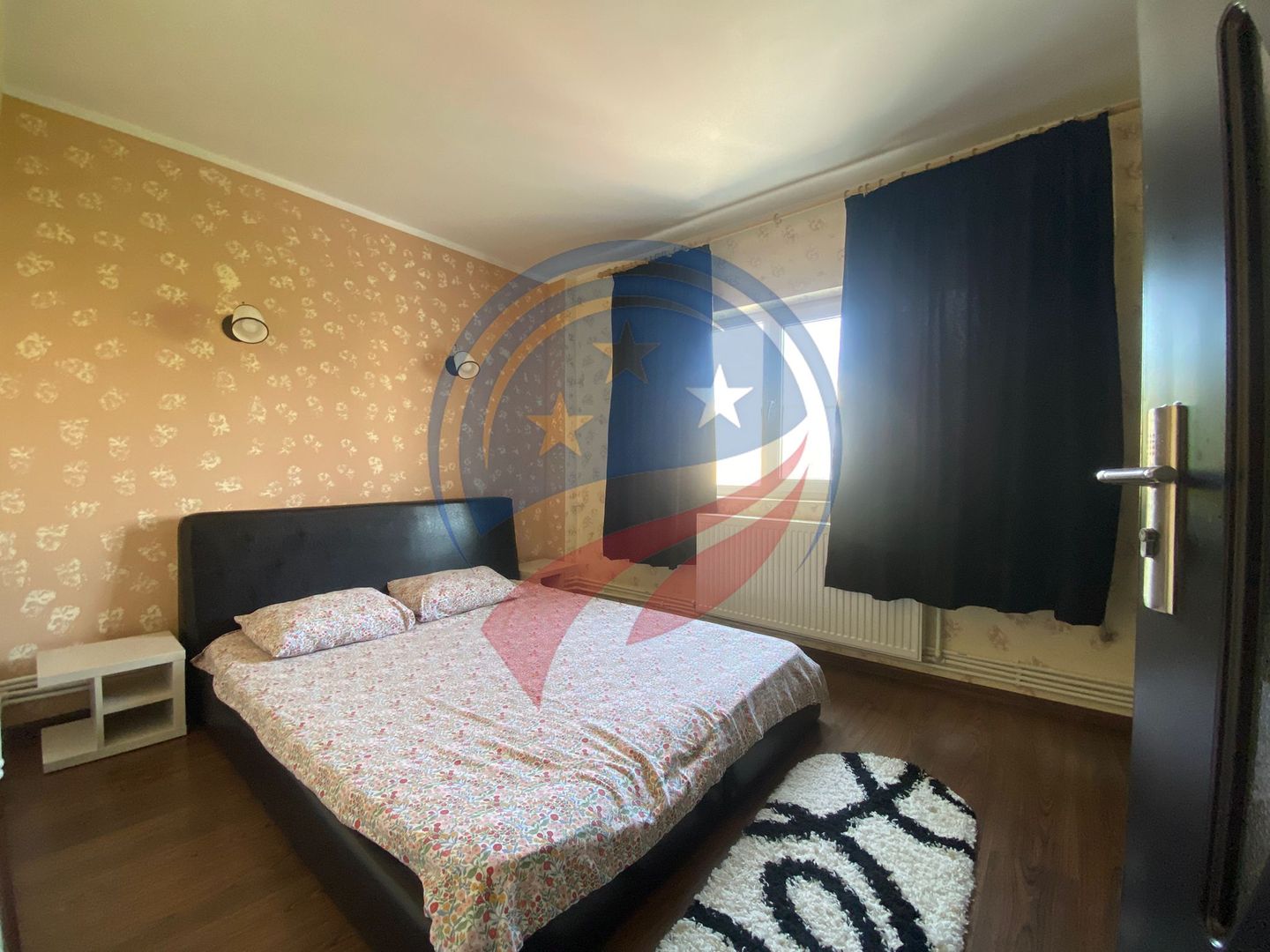 APARTAMENT CHIRIE 2 CAMERE ROVINE ROVINE CU CENTRALA - Poză 4
