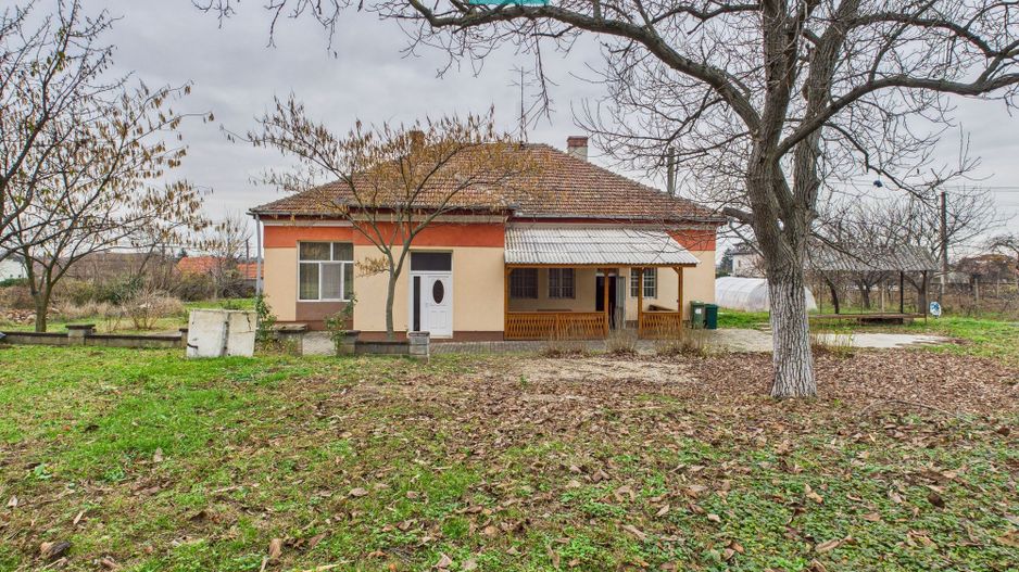 CONAC IMPRESIONANT ÎN GHIOROC - Poză 59