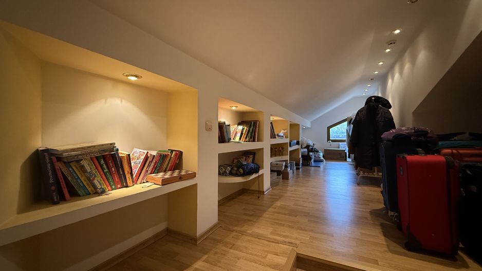 Vila superba Damaroaia | Jiului | Gloriei (COMISION ZERO) - Poză 13