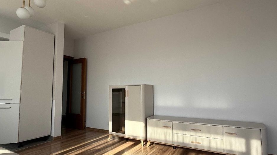 AP. 4 CAMERE SISESTI, PET-FRIENDLY, PARCARE, BOXA, BLOC NOU, CENTRALA - Poză 3