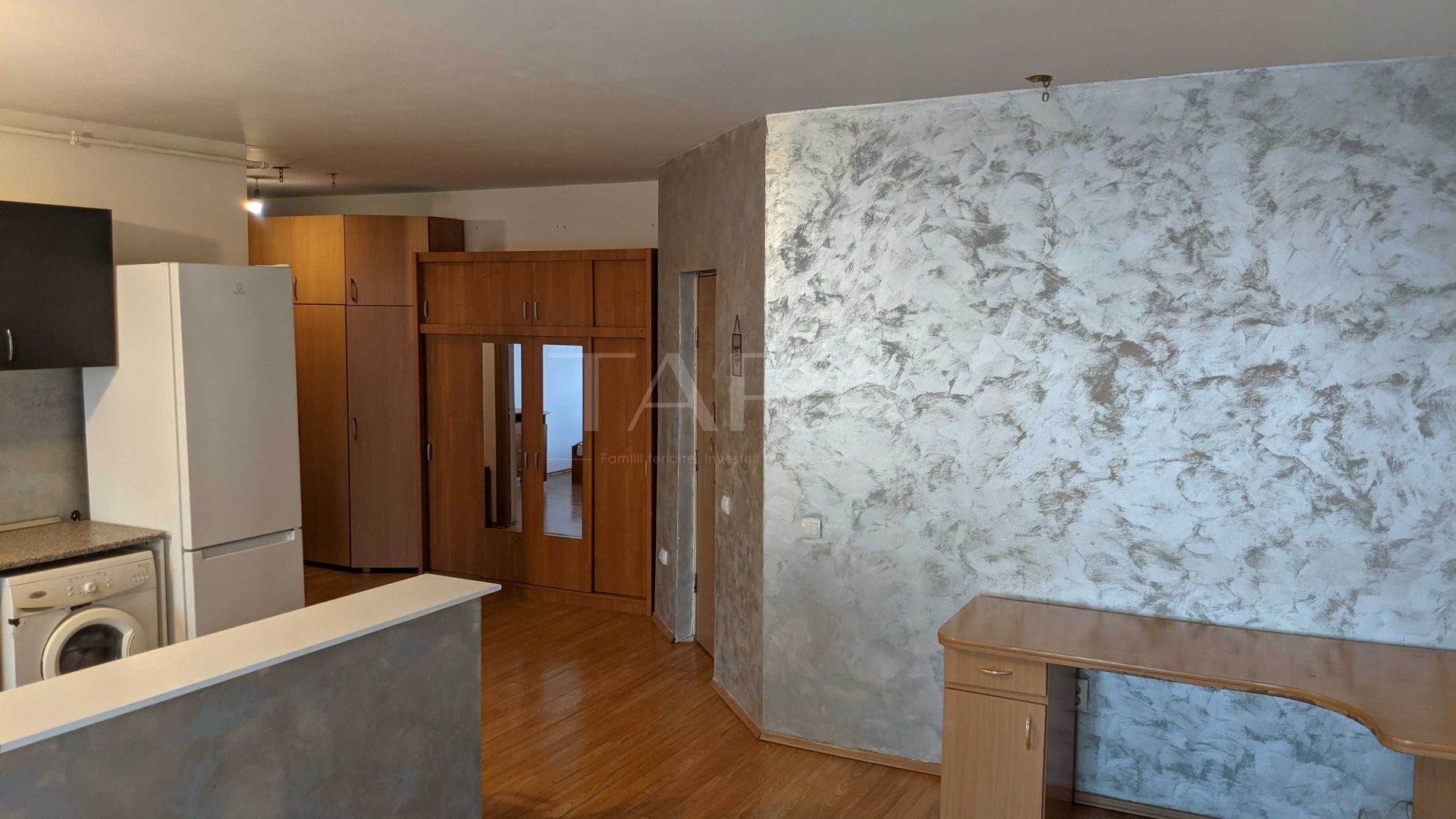 Apartament spațios cu 2 camere, parter înalt – Zona Florilor, Florești - Poză 1