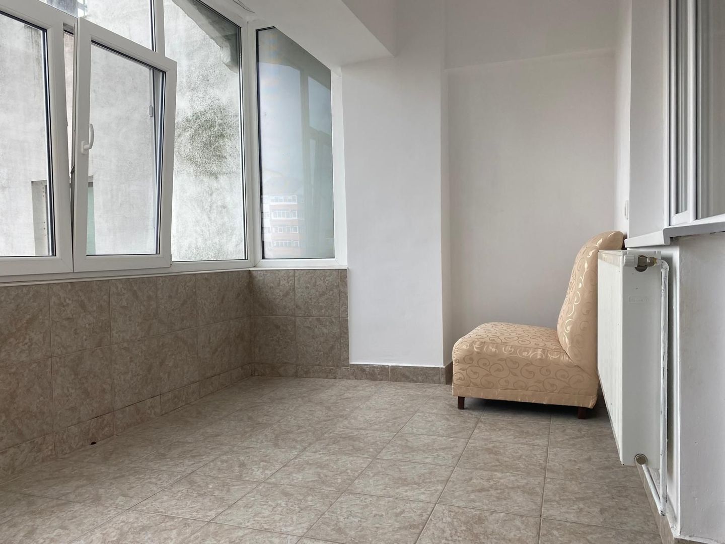 Închiriere apartament cu 4 camere, spatiu generos– Centru, Târgoviște - Poză 13