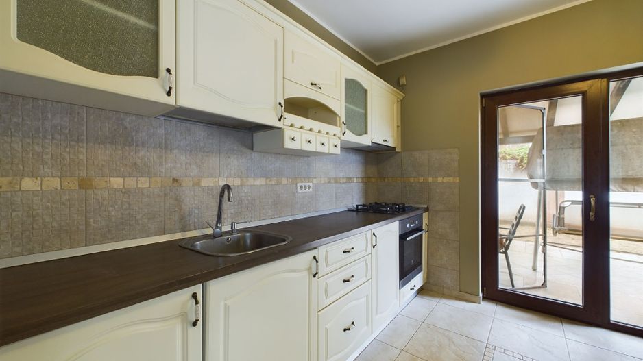 Casă modernă în Giroc, complet mobilată și utilată - Poză 4