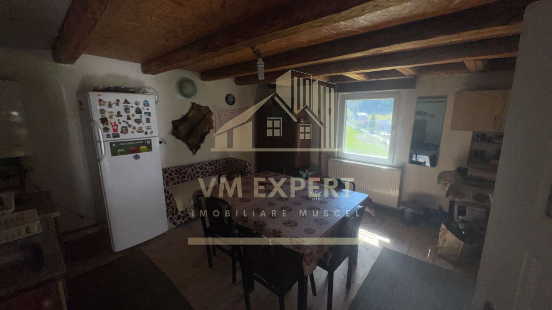 CASĂ 4 CAMERE TEREN 630 MP DAMBOVICIOARA  ARGES - Poză 59