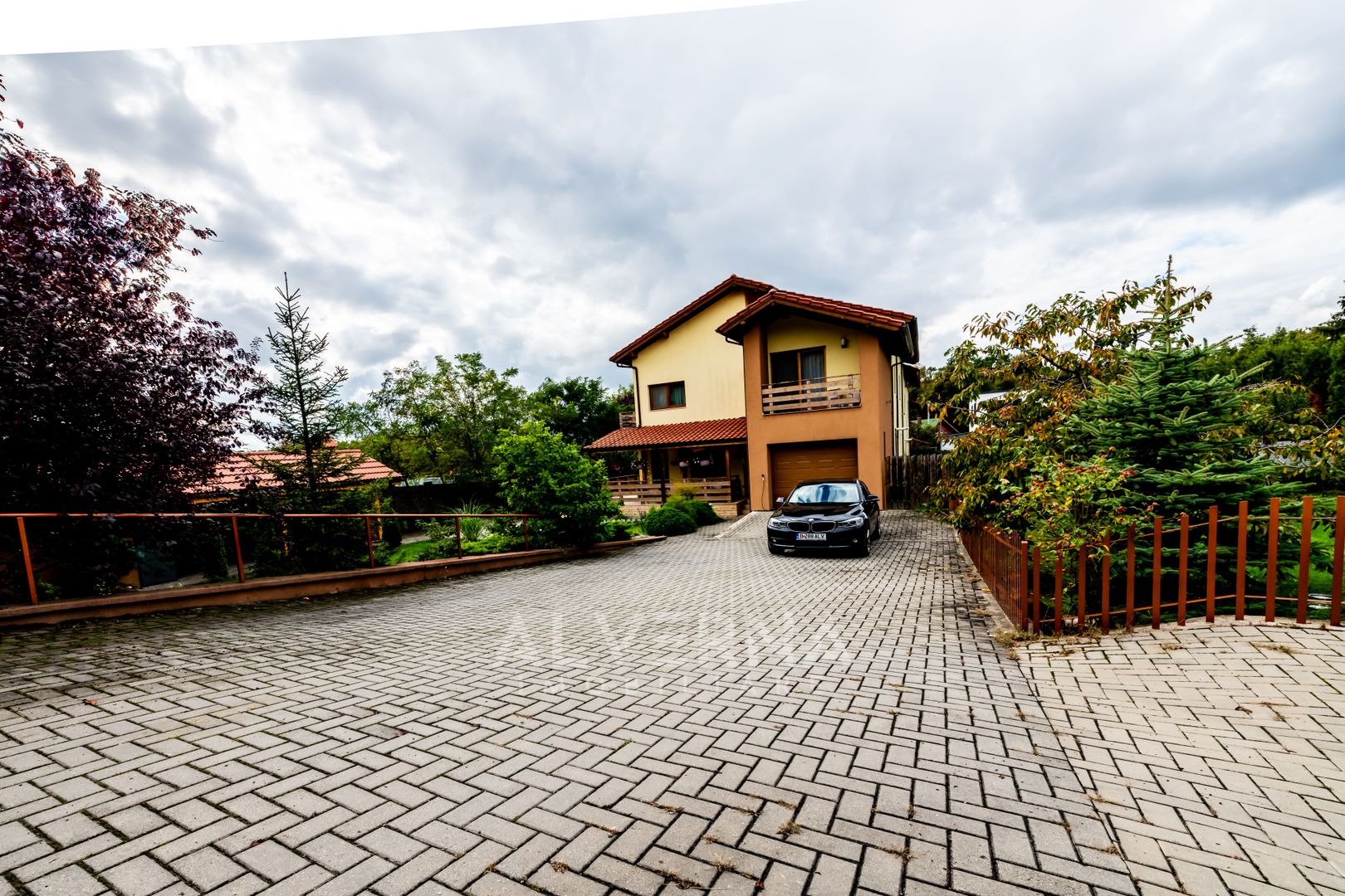 Casa individuala 268mp | 4 dormitoare + studio | 1100mp teren | Faget - Poză 39