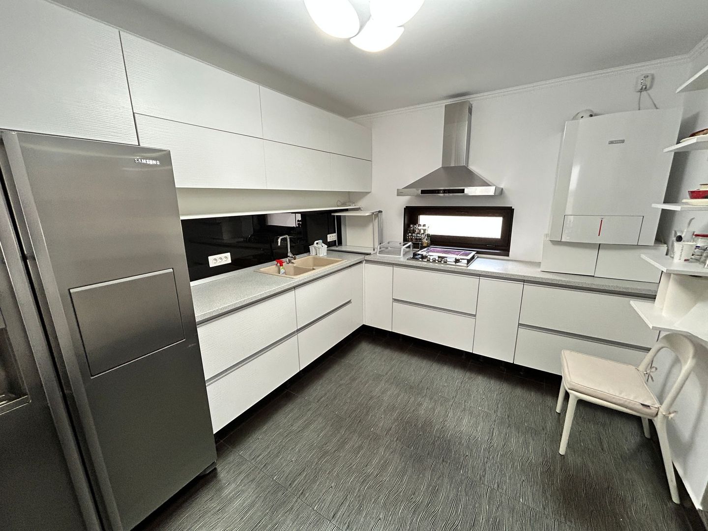 Aviatiei zona Caramfil 4 camere Parcare / Nou prima inchiriere - Poză 6