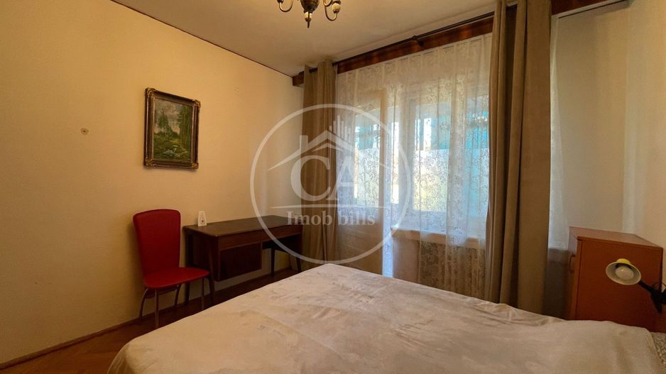 Apartament de închiriat cu 5 camere în zona Ultracentrală, Oradea - Poză 10